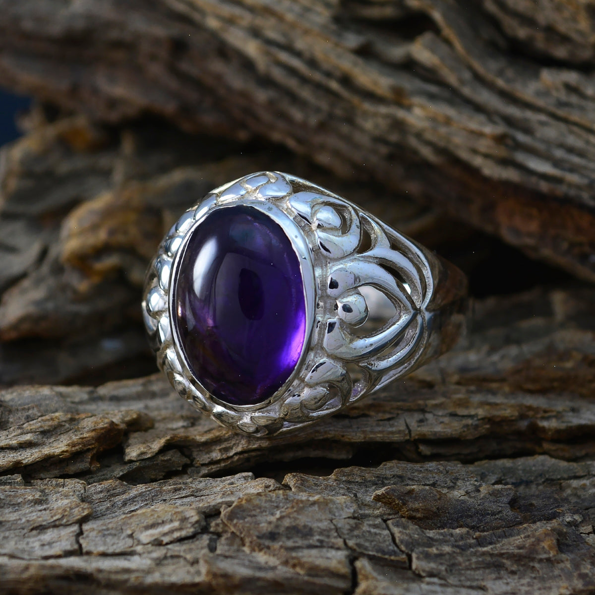 Amethyst Solitaire Italian 925 Sterling Silver Purple Gemstone Mid weight Filigree Ring Jewellery