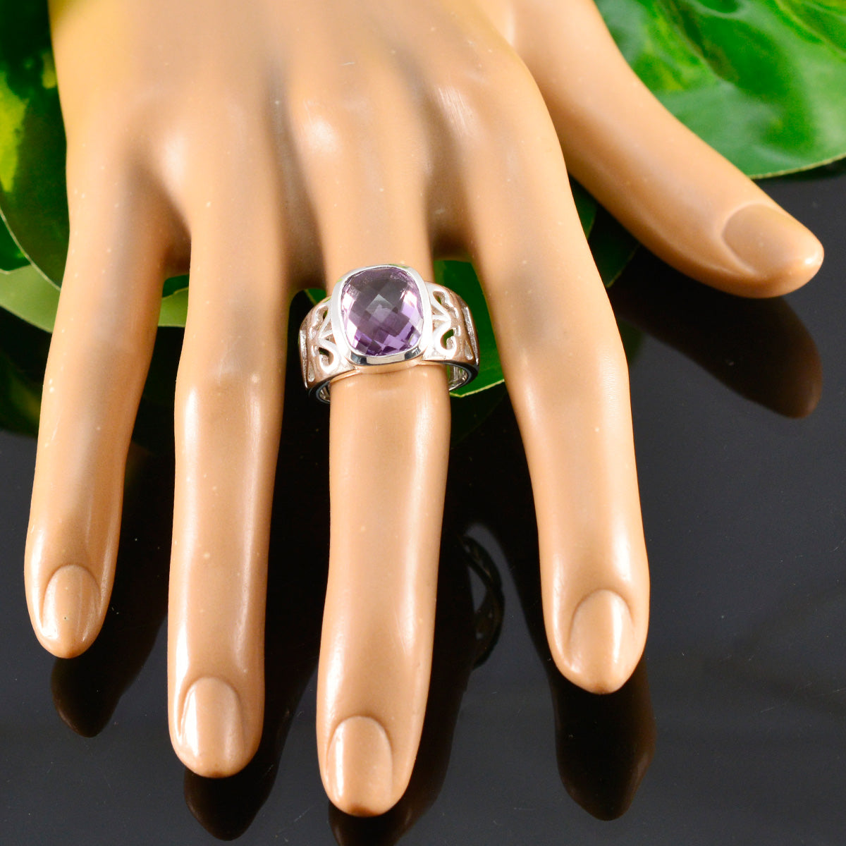 Amethyst Solitaire French 92.5 Silver Purple Gemstones Mid weight Luxurious Ring Jewelry