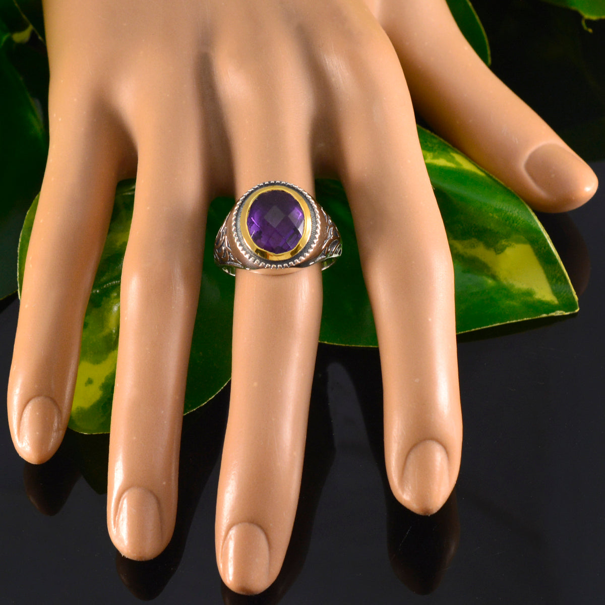Amethyst Solitaire Mexican Sterling Silver Purple Gemstone Eye catching Filigree Ring Jewellery