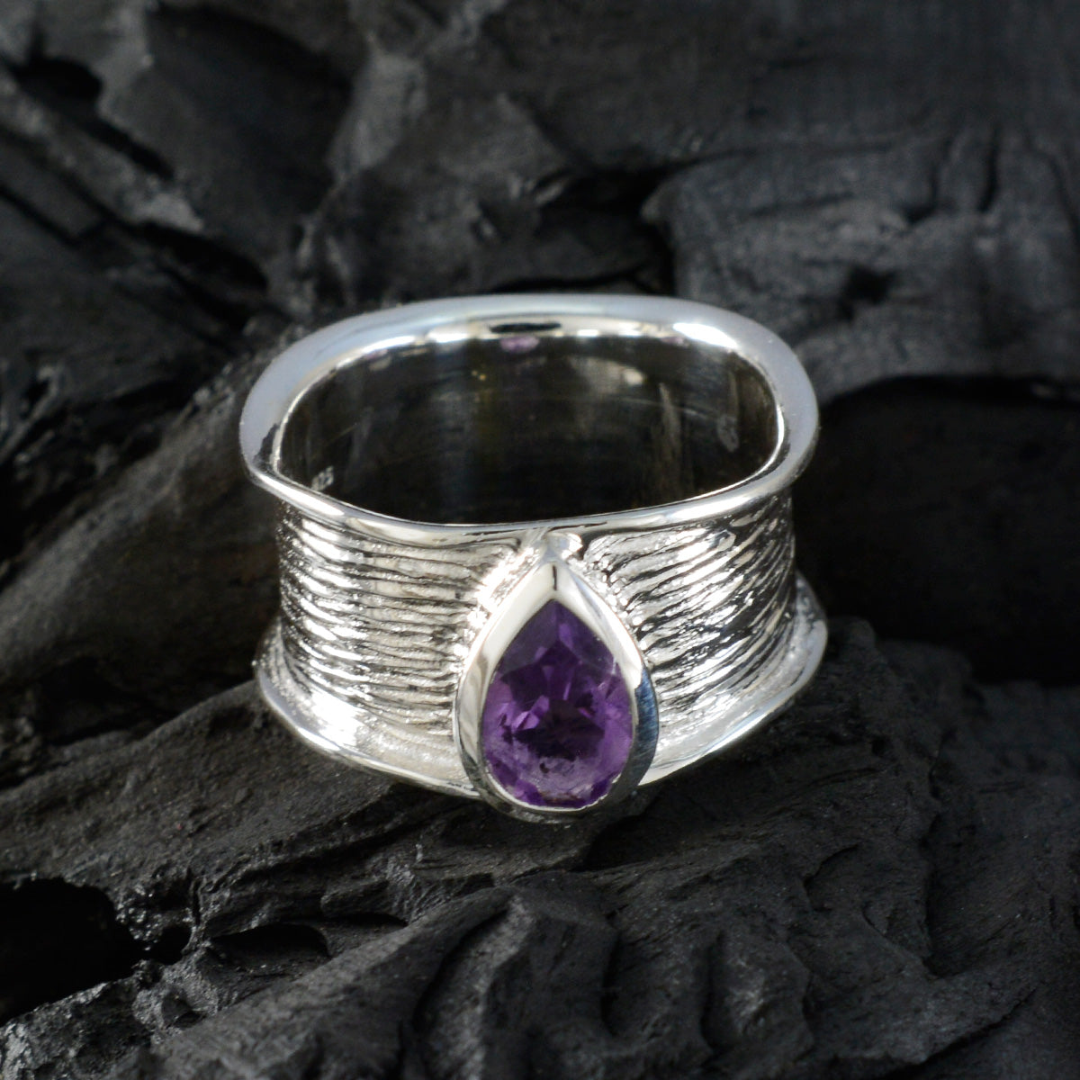 Amethyst Solitaire African Sterling Silver Purple Gemstone Versatile Victorian Band Jewellery