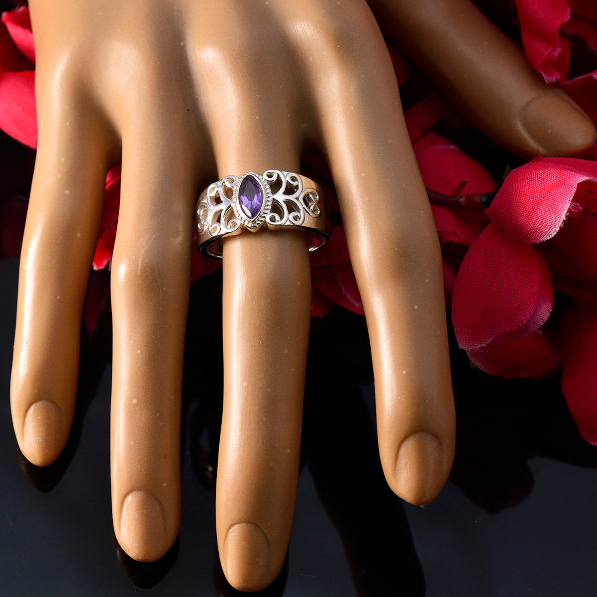Amethyst Solitaire Egyptian Sterling Silver Purple Gemstones Classic Claddagh Ring Jewellery