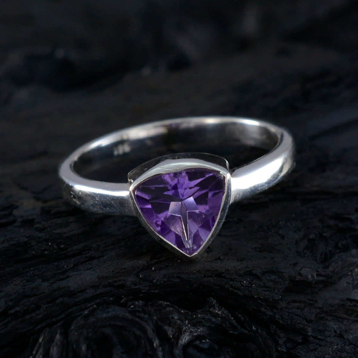 Amethyst Solitaire Egyptian Silver Purple Gemstones Delicate Geometric Ring Jewellery