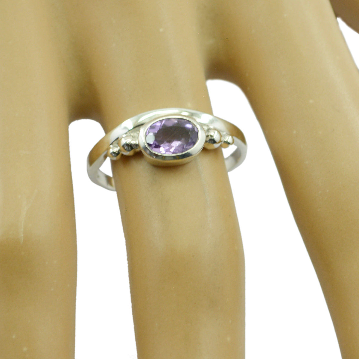 Anello femminile delicato con pietra preziosa viola in argento coreano e solitario in ametista Immagine secondaria del prodotto