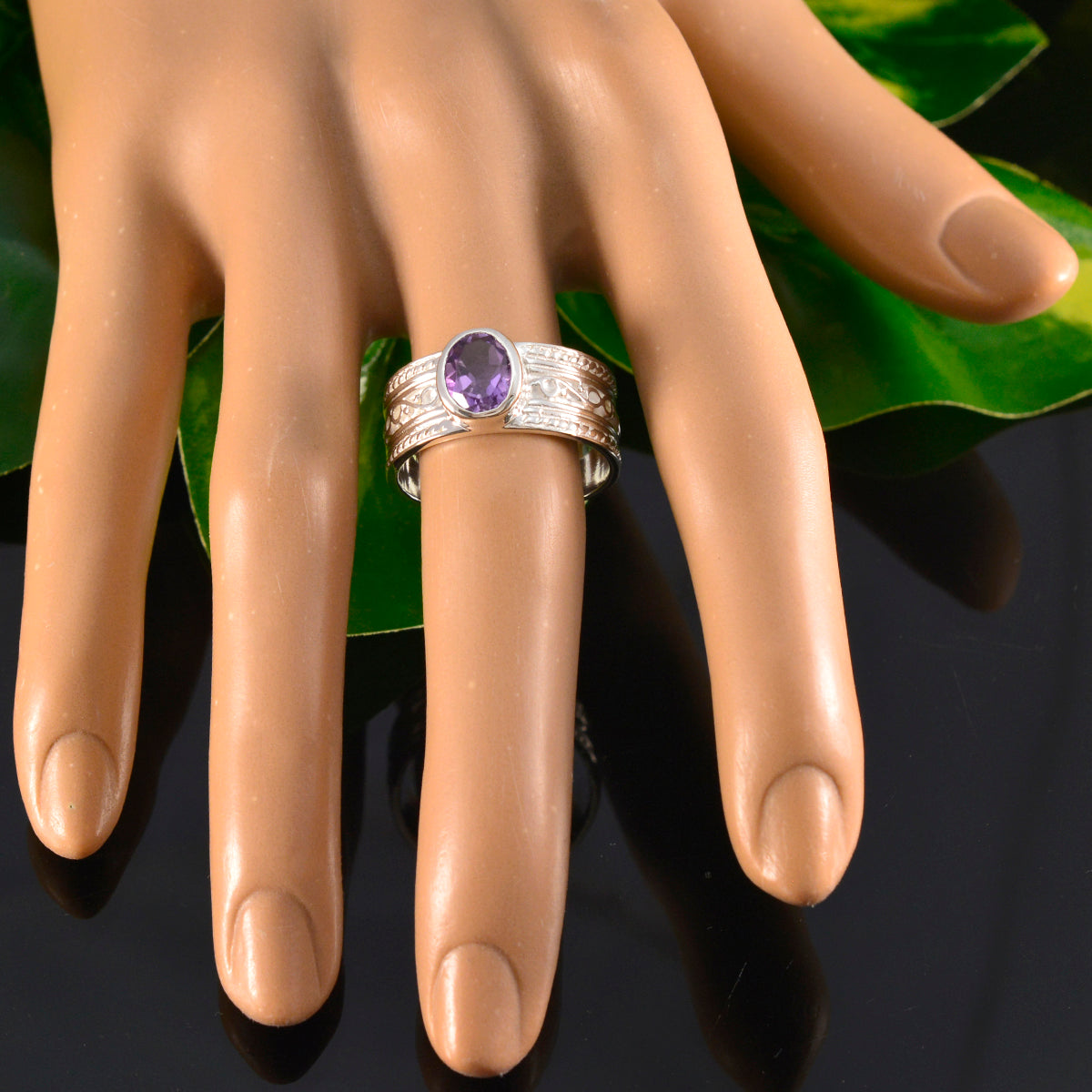 Amethyst Solitaire Moroccan Sterling Silver Purple Gems Mid weight Art Deco Ring Jewellery