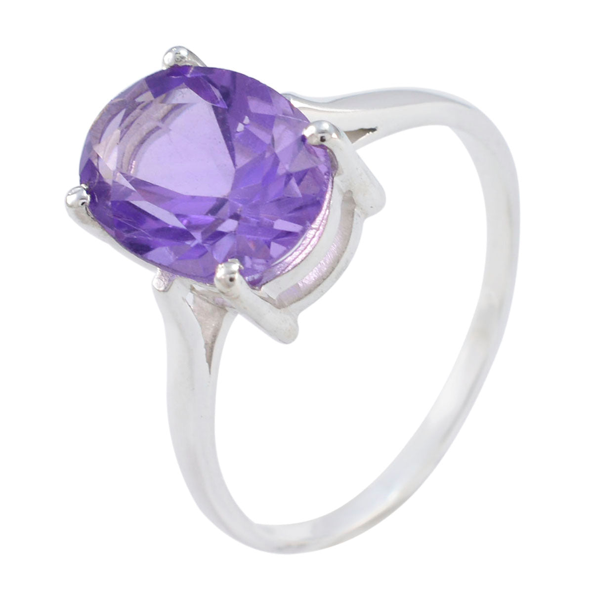 Anillo moderno de amatista solitario en plata de ley americana con gemas moradas, finísimo. Imagen secundaria del producto
