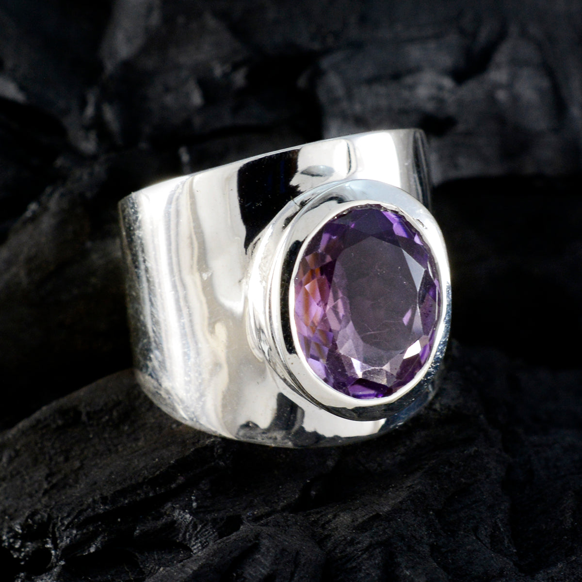 Amethyst Solitaire Egyptian 92.5 Silver Purple Gemstone Versatile Armor Ring Jewelry
