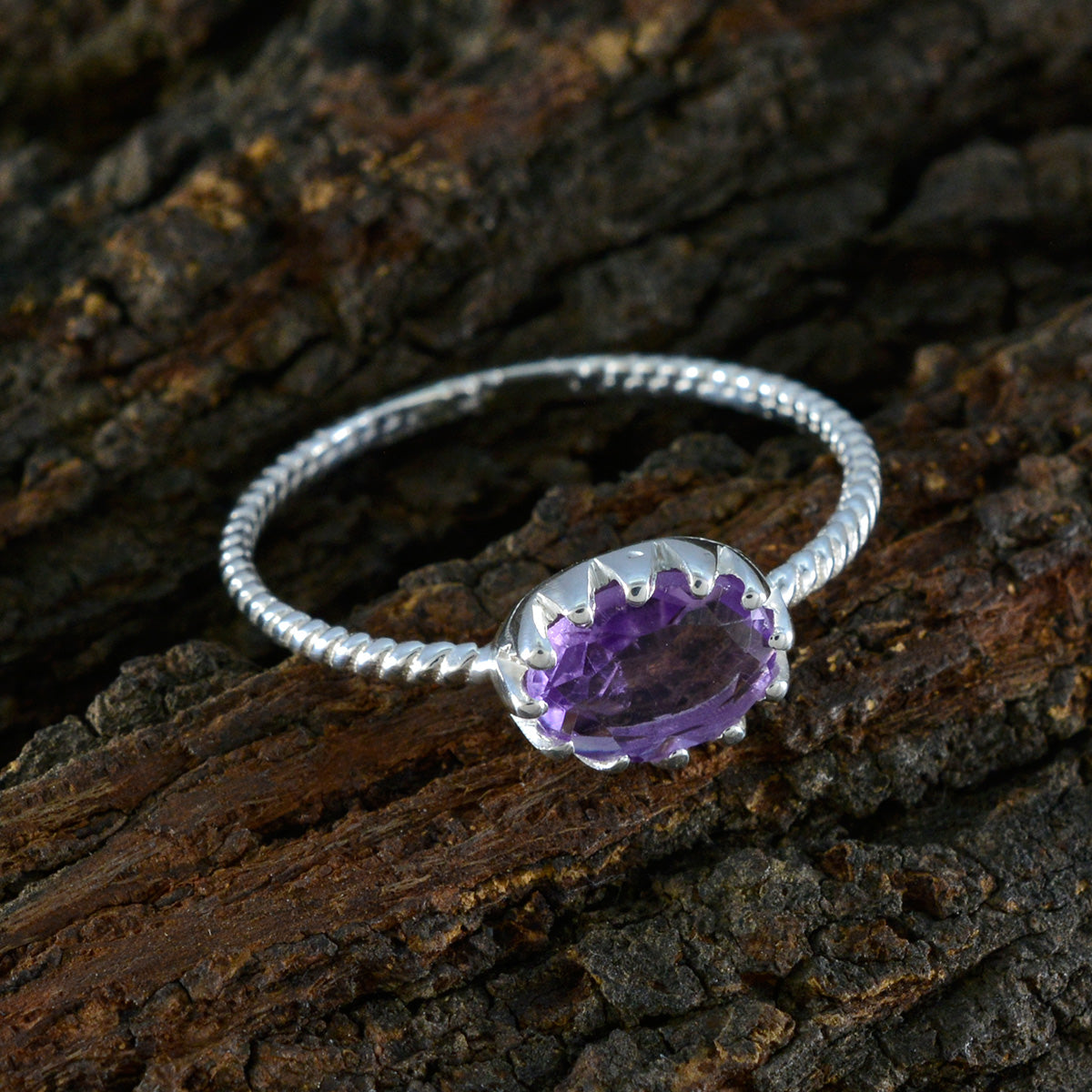 Amethyst Solitaire Japanese Silver Purple Gems Elegant  Twist Ring Jewelry