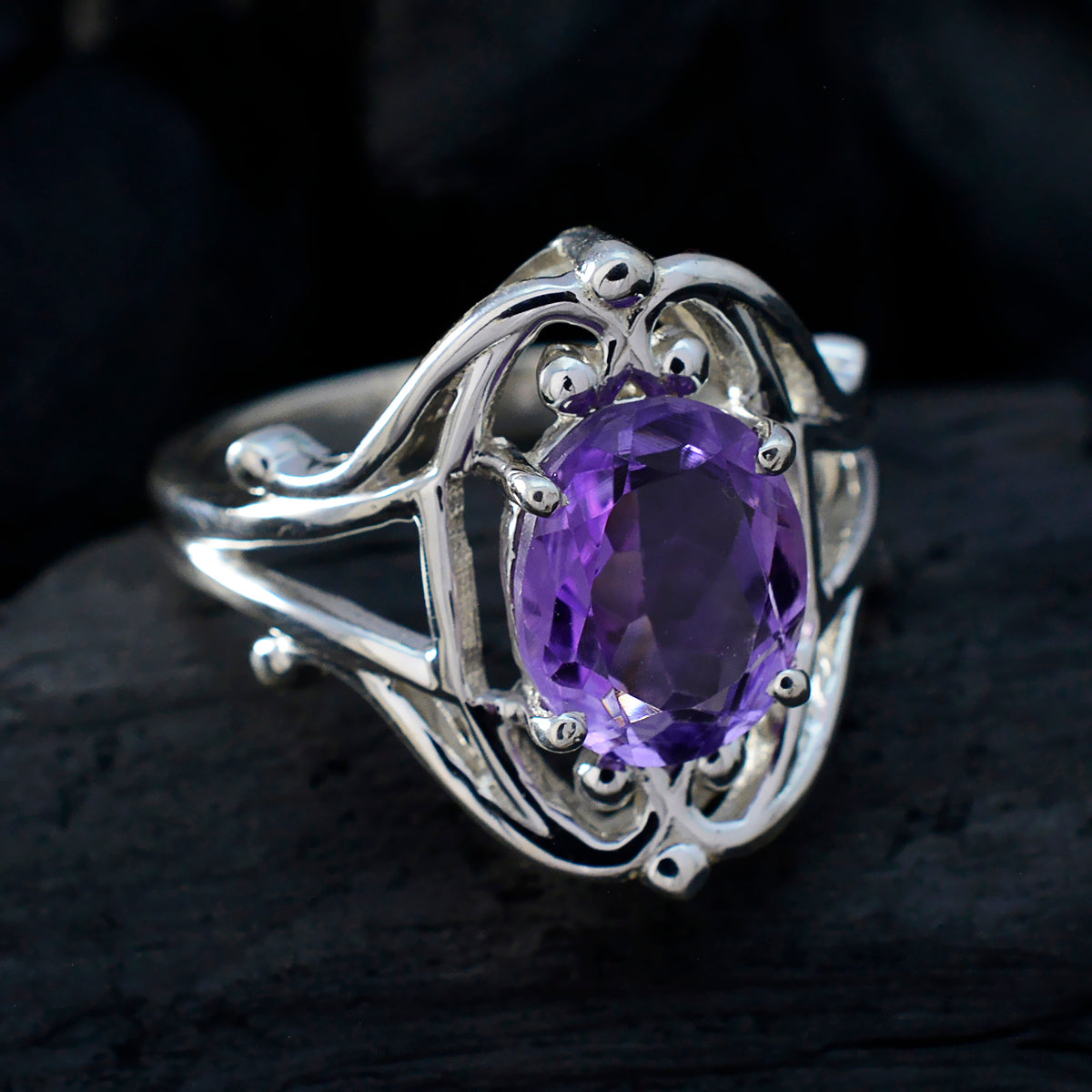 Amethyst Solitaire German Sterling Silver Purple Gemstone Tiny Artisan Ring Jewellery