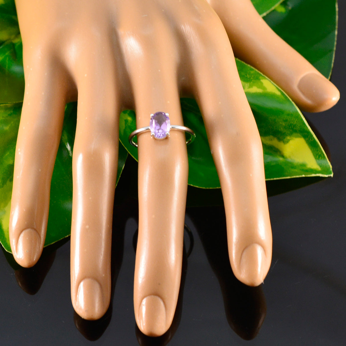 Amethyst Solitaire American 925 Silver Purple Gemstone Elegant  Romantic Ring Jewellery