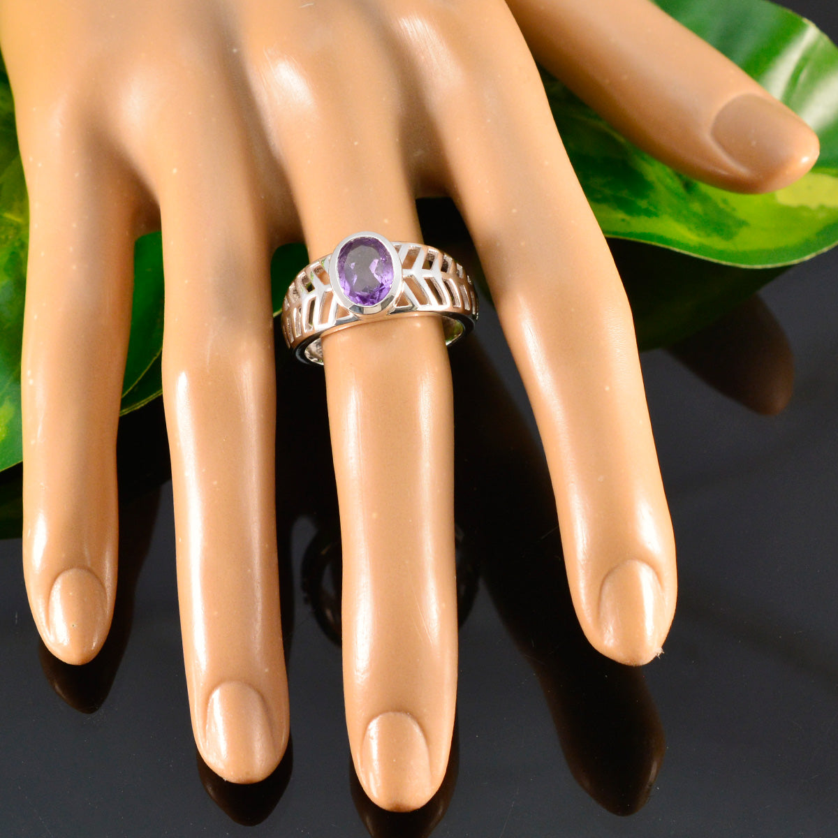 Amethyst Solitaire Russian 92.5 Silver Purple Gemstone Minimal Art Deco Ring Jewelry