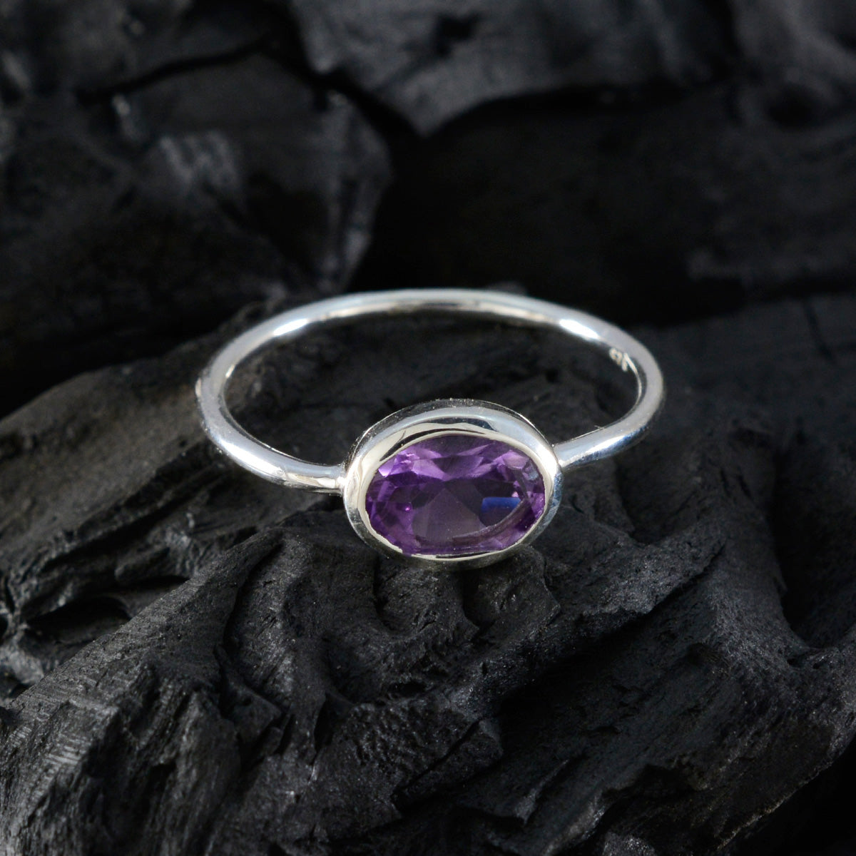 Amethyst Solitaire American Sterling Silver Purple Gemstones Elegant  Feminine Ring Jewellery