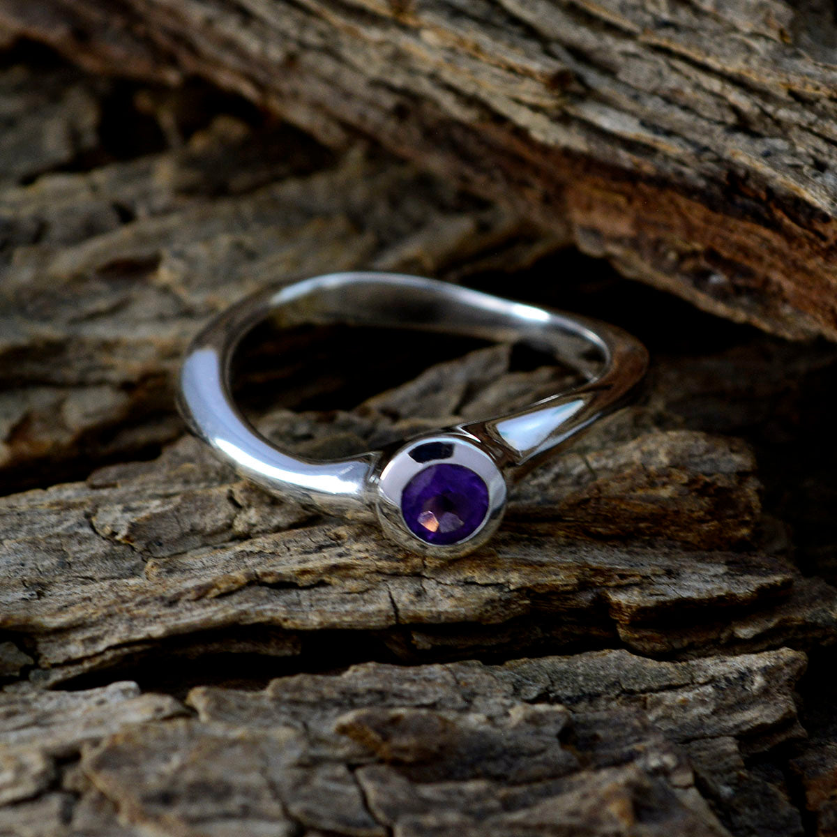 Amethyst Solitaire Japanese 925 Silver Purple Gems Whisper thin Romantic Ring Jewelry