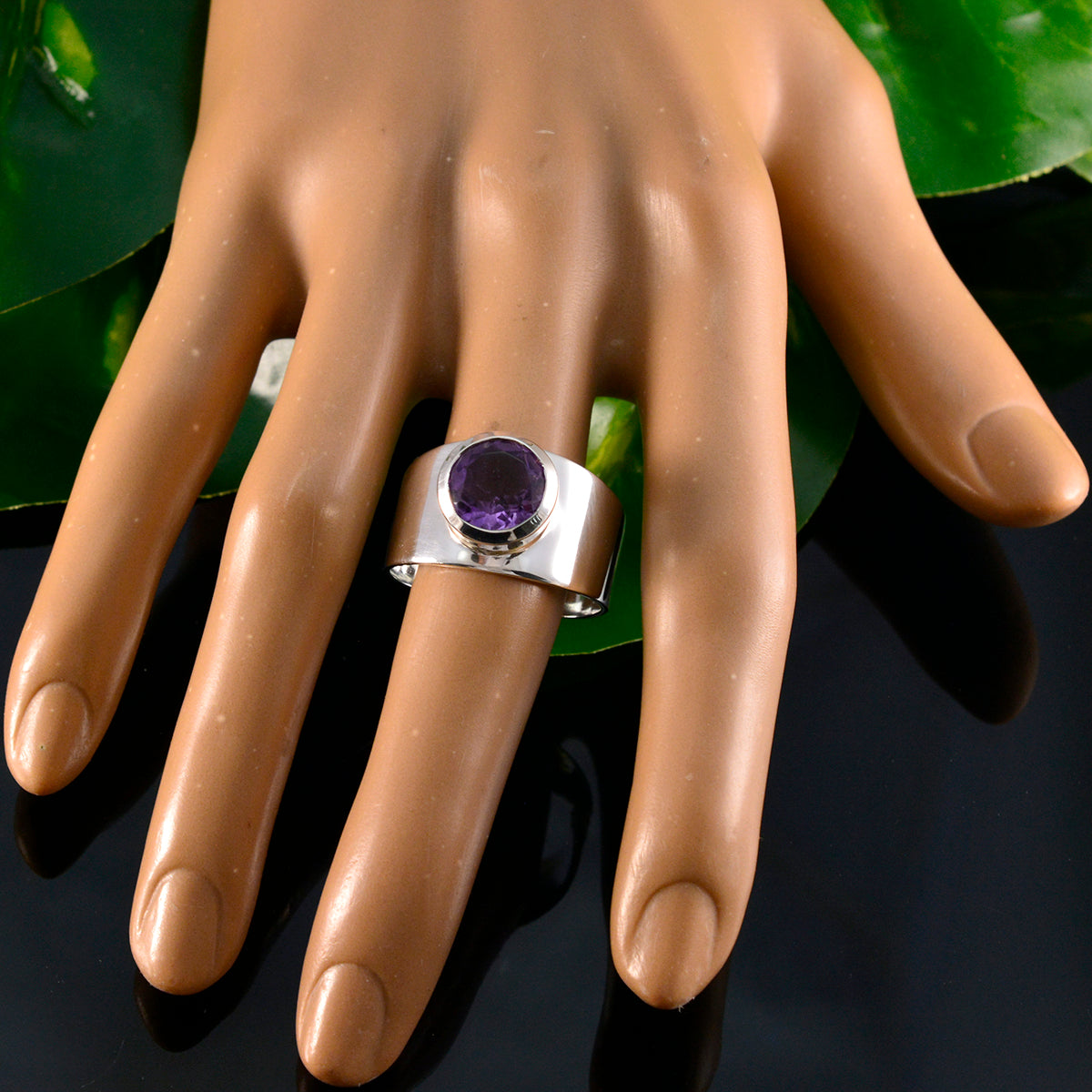 Amethyst Solitaire Indian 92.5 Silver Purple Gemstone Essential  Contemporary Ring Jewellery