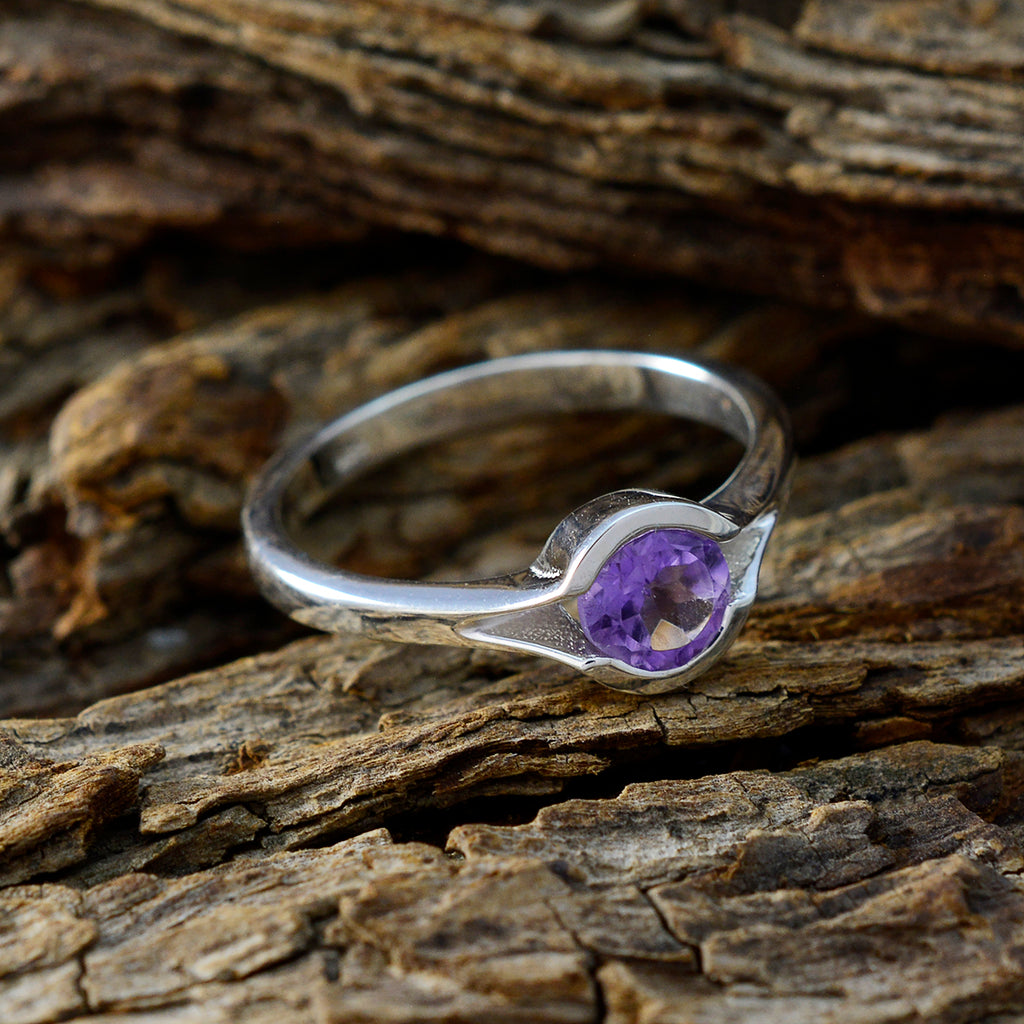 Amethyst Solitaire Russian Silver Purple Gemstone Featherlight Contemporary Ring Jewellery