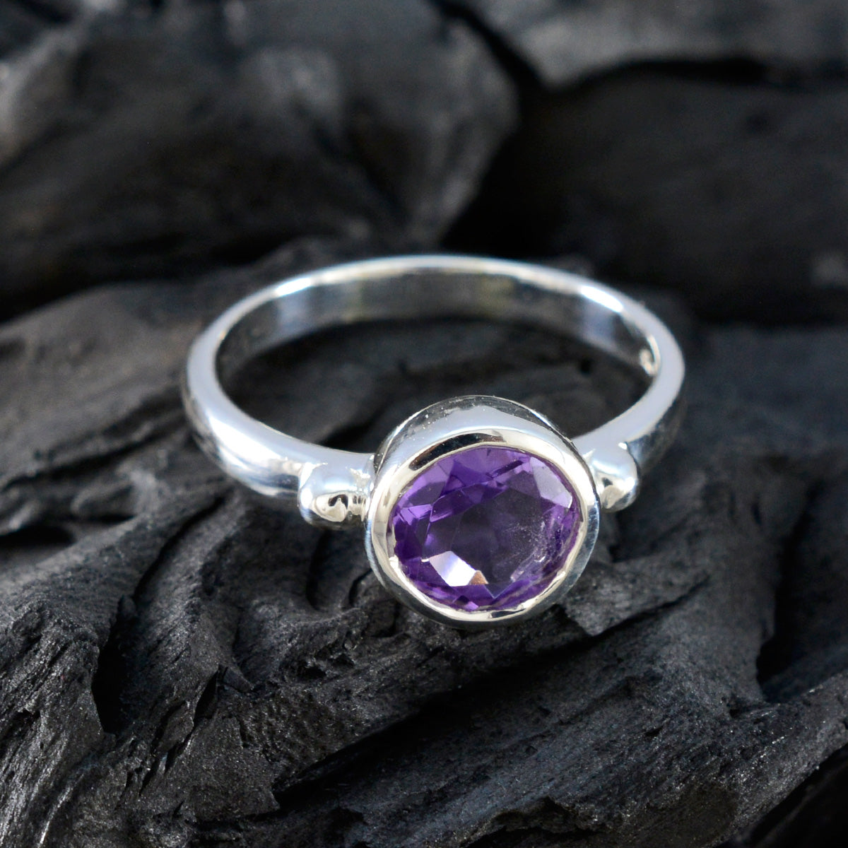 Amethyst Solitaire African 925 Silver Purple Gemstone Slim Graceful Ring Jewelry