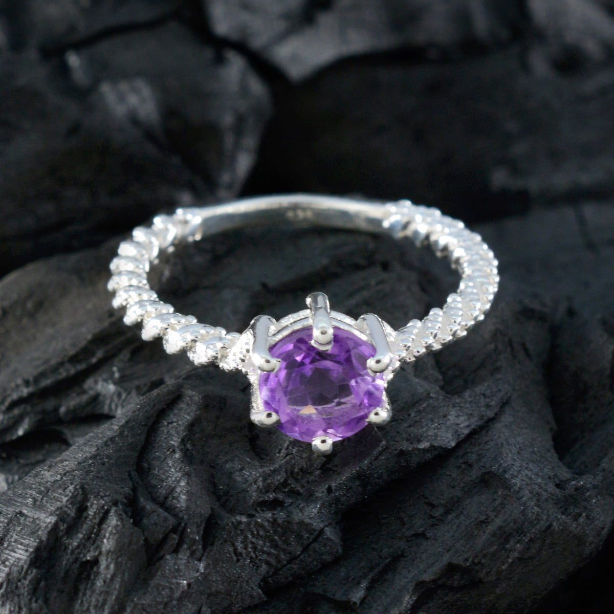 Amethyst Solitaire Moroccan Silver Purple Gemstones Featherlight Twist Ring Jewellery