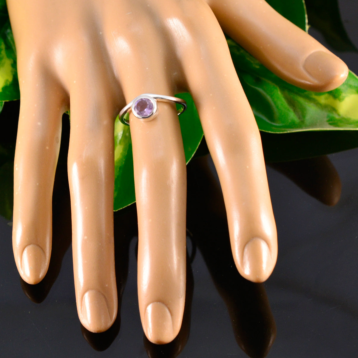 Amethyst Solitaire Japanese Sterling Silver Purple Gemstones Delicate Romantic Ring Jewelry