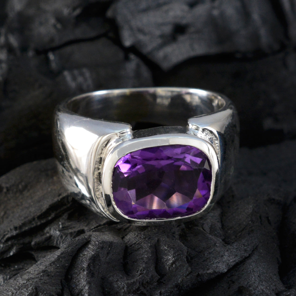 Amethyst Solitaire Indian 925 Sterling Silver Purple Gems Essential  Contemporary Ring Jewellery