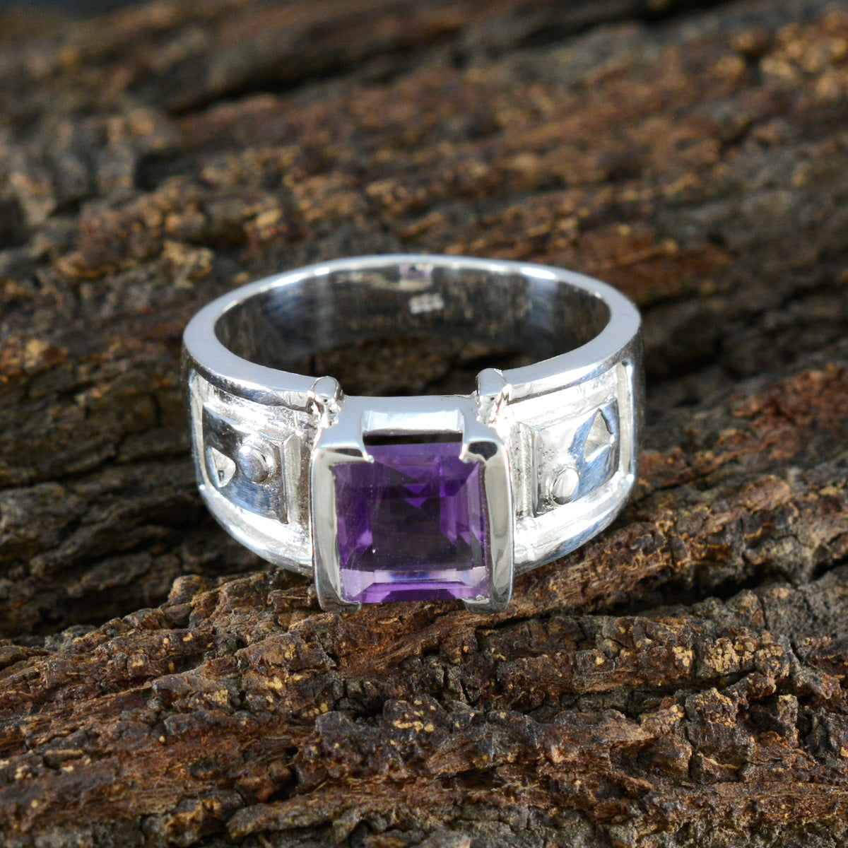 Amethyst Solitaire Spanish 92.5 Silver Purple Gemstone Edgy Abstract Ring Jewellery