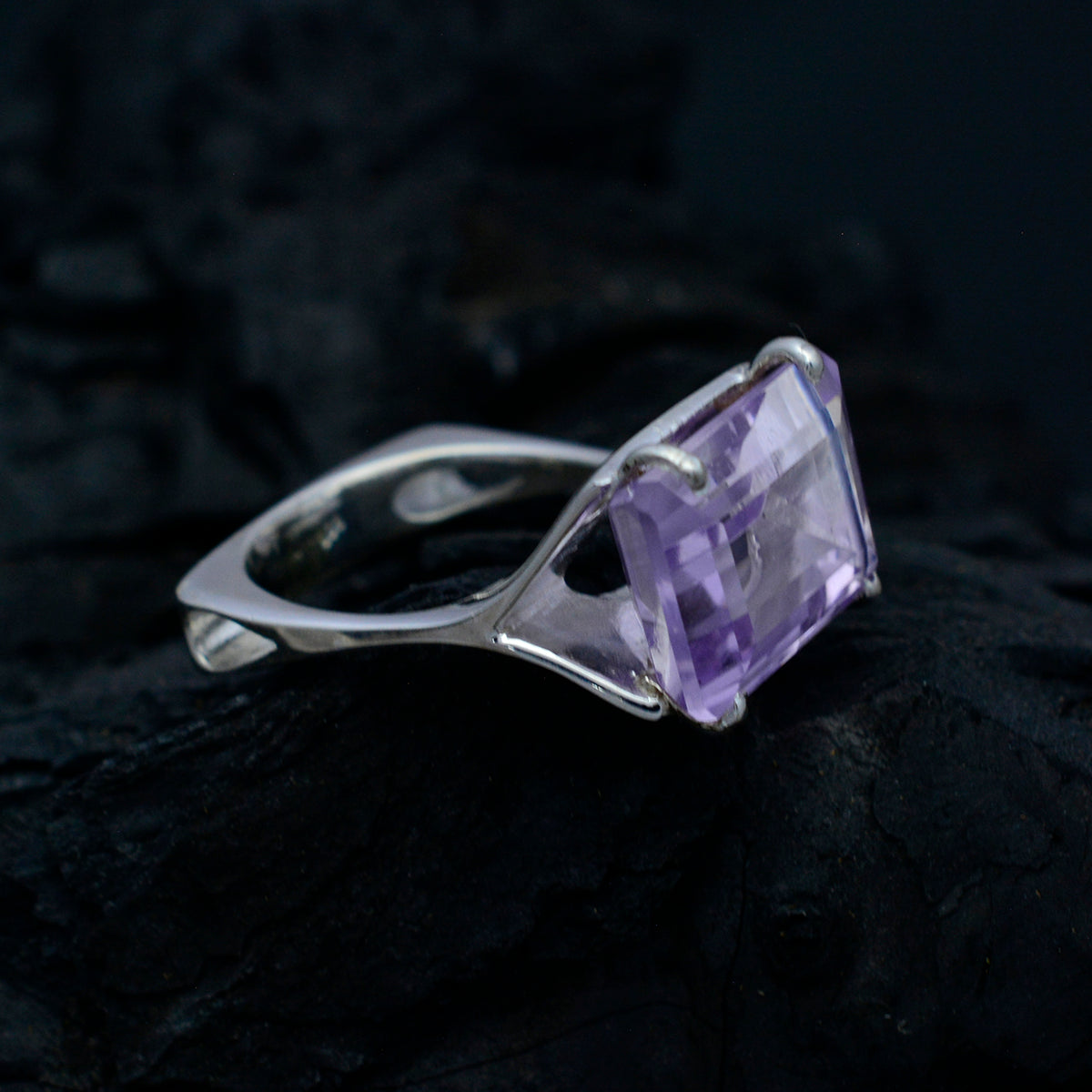 Amethyst Solitaire Moroccan Sterling Silver Purple Gemstones Versatile Art Deco Ring Jewelry