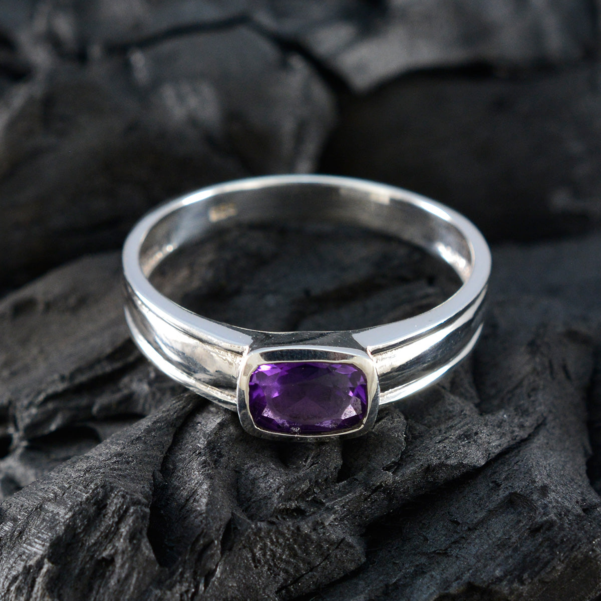 Amethyst Solitaire Korean 92.5 Silver Purple Gems Whisper thin Abstract Ring Jewellery