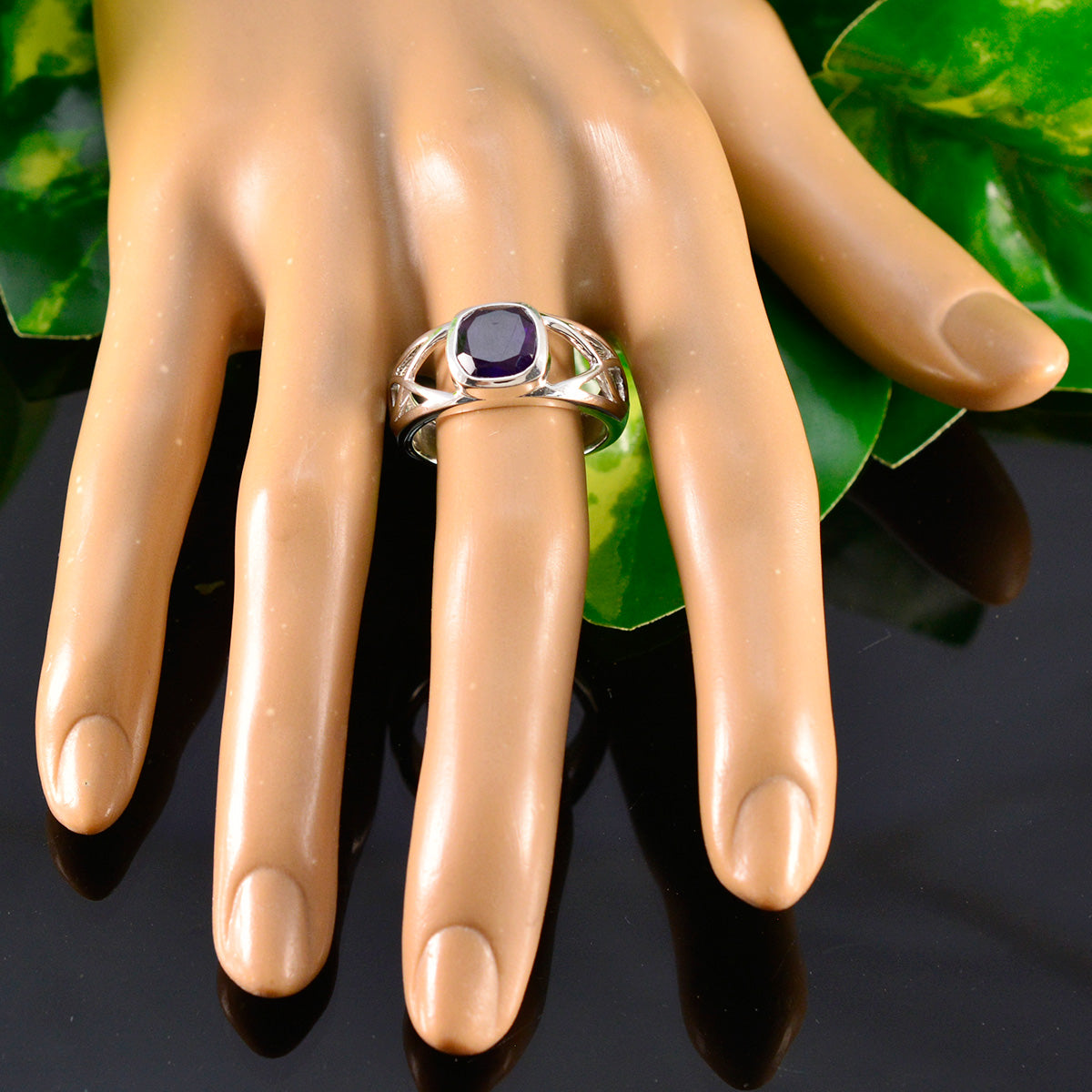 Amethyst Solitaire Indian Sterling Silver Purple Gemstones Tiny Contemporary Ring Jewelry