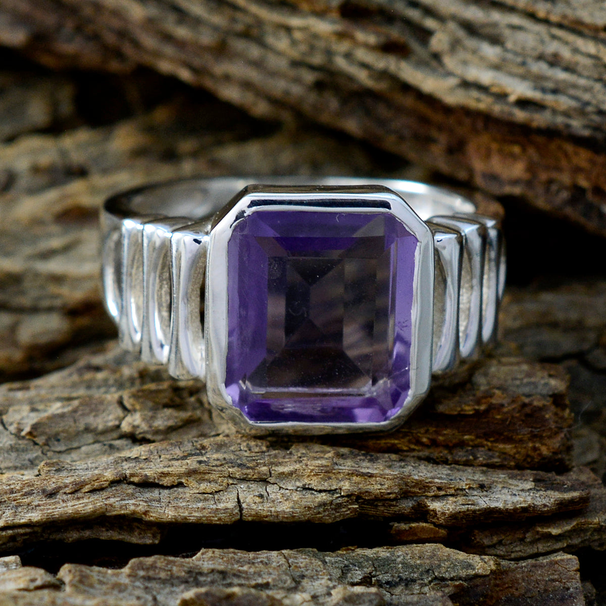 Amethyst Solitaire African 925 Silver Purple Gemstone Mid weight Signet Ring Jewellery