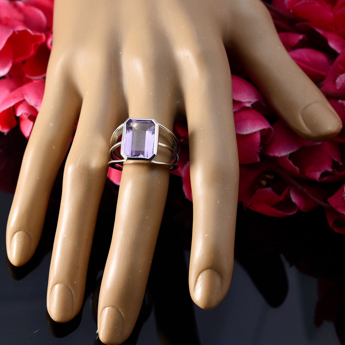 Amethyst Solitaire Moroccan Sterling Silver Purple Gemstone Mid weight Modern Ring Jewelry