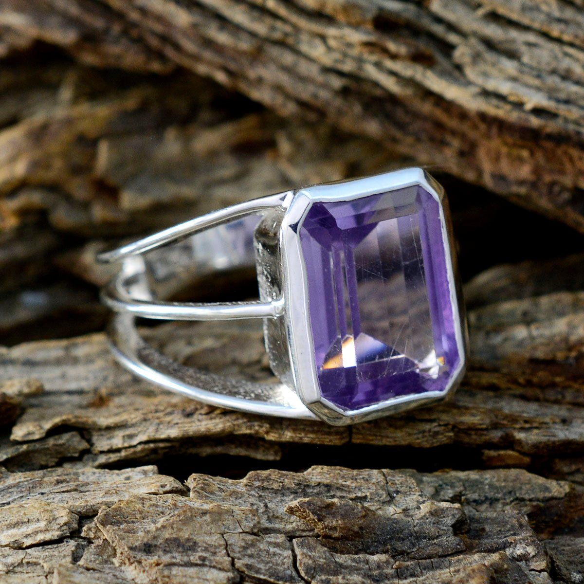 Amethyst Solitaire Moroccan Sterling Silver Purple Gemstone Mid weight Modern Ring Jewelry