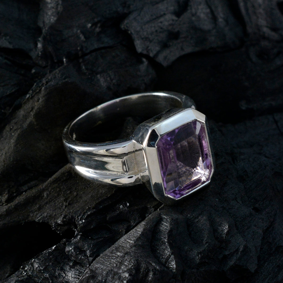 Amethyst Solitaire French 925 Sterling Silver Purple Gemstone Edgy Modern Ring Jewellery