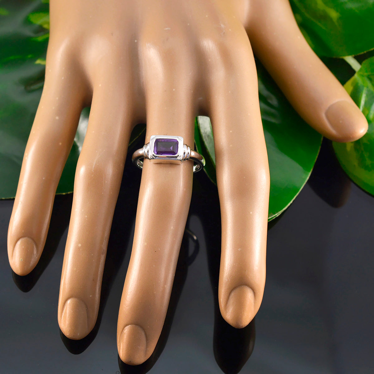 Amethyst Solitaire Japanese Sterling Silver Purple Gemstones Whisper thin Glamorous Ring Jewelry