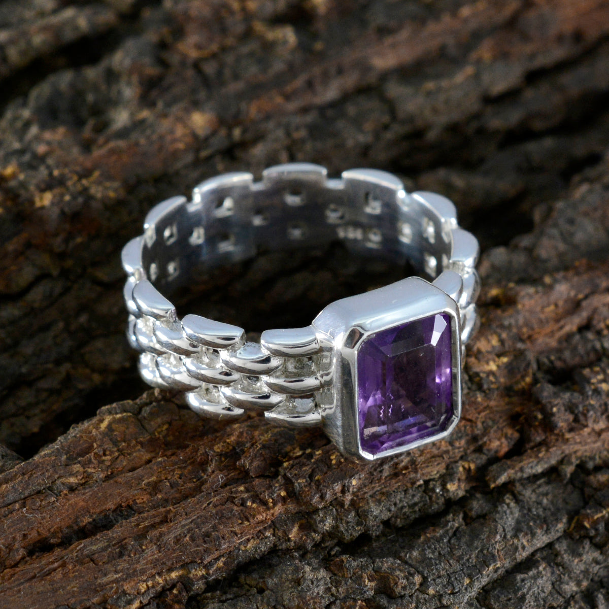 Amethyst Solitaire Indian 925 Sterling Silver Purple Gems Mid weight Art Deco Band Jewellery