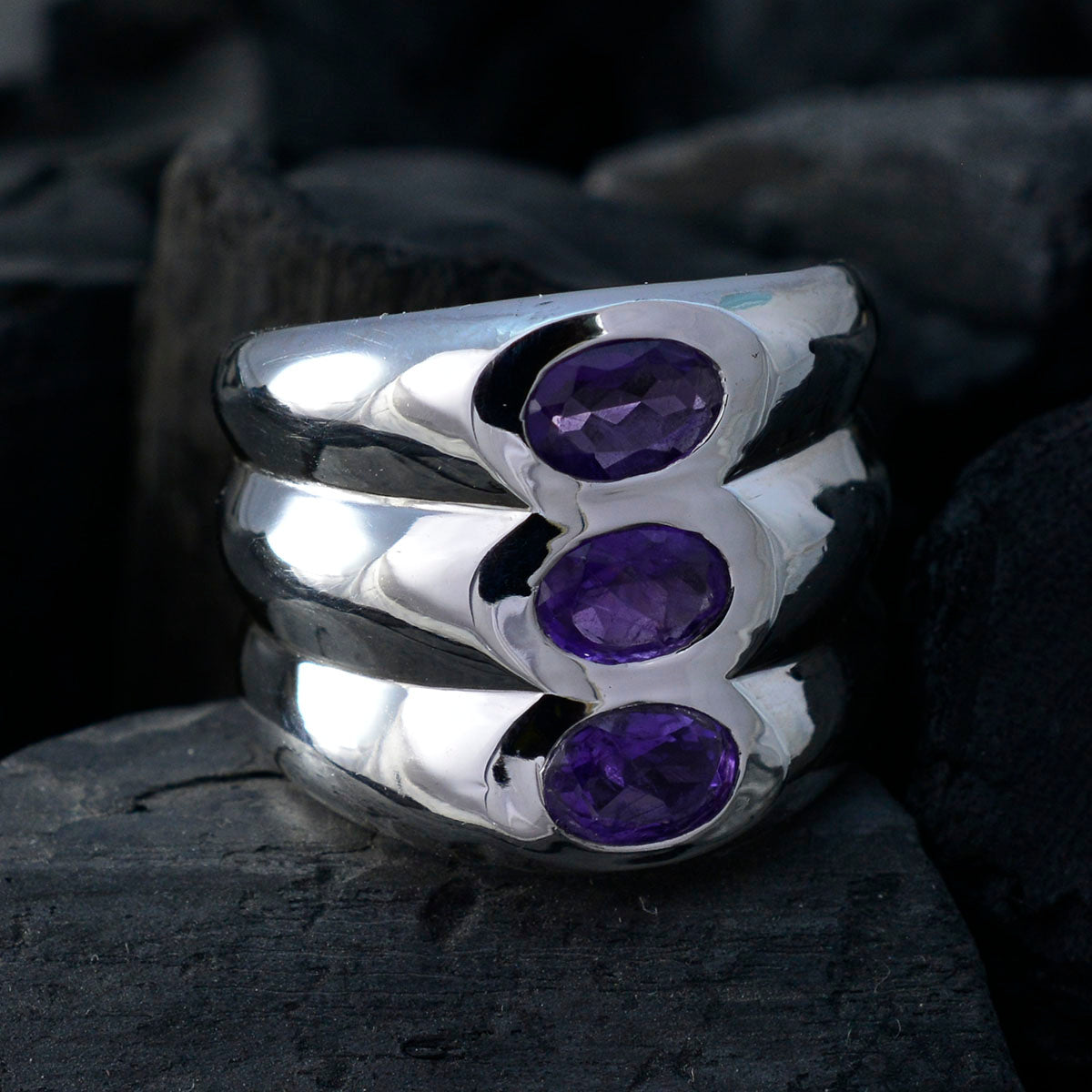 Amethyst-Trilogie, deutscher 92,5er Silber, lila Edelstein, kantiger moderner Ringschmuck
