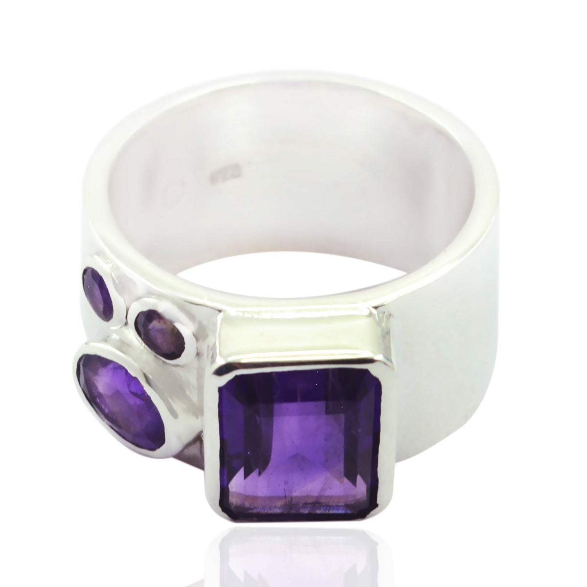 Amethyst quarter Egyptian Silver Purple Gemstones Eye catching Abstract Band Jewellery Huvudsaklig produktbild