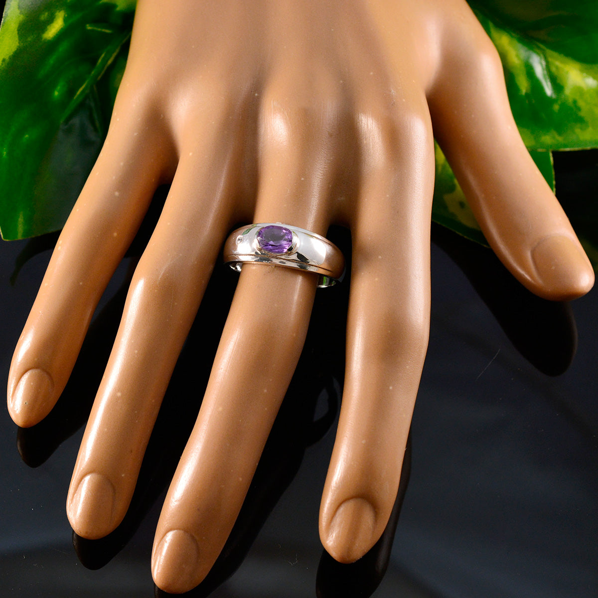Amethyst Toi et Moi German 92.5 Silver Purple Gemstones Featherlight Feminine Ring Jewellery