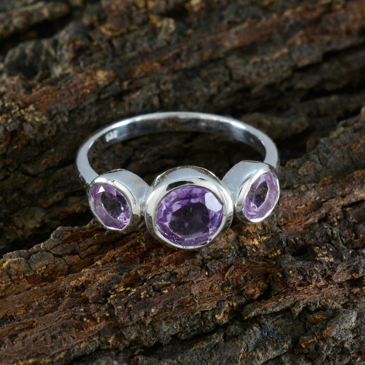 Amethyst Trilogy Japanese 92.5 Silver Purple Gemstones Whisper thin Glamorous Ring Jewellery