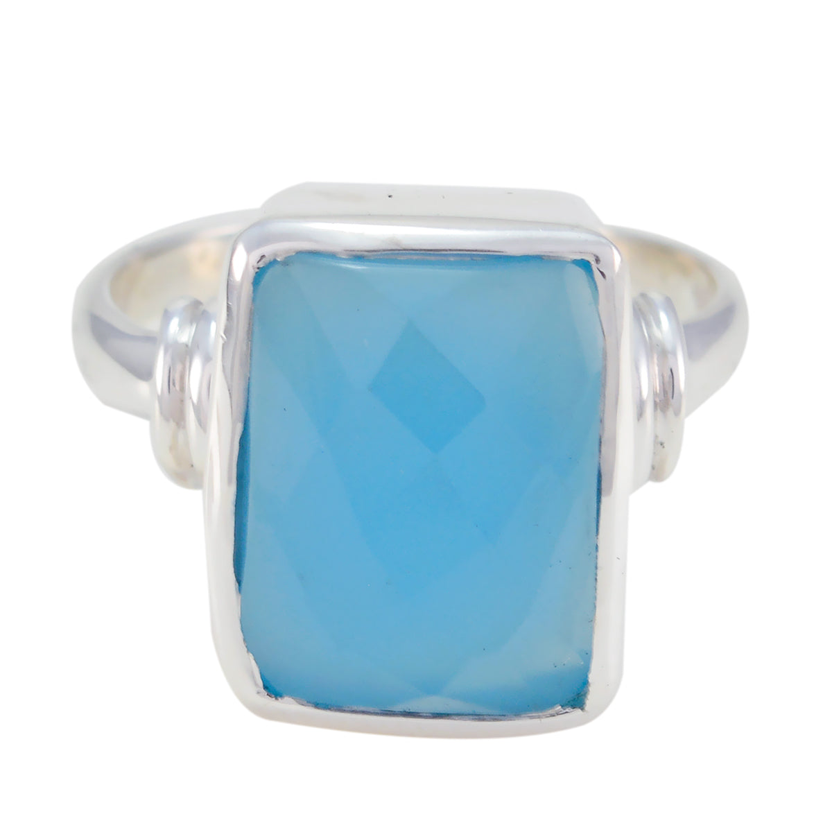 Anillo de sello llamativo con calcedonia azul, solitario, plata egipcia y piedras preciosas azules. Imagen secundaria del producto