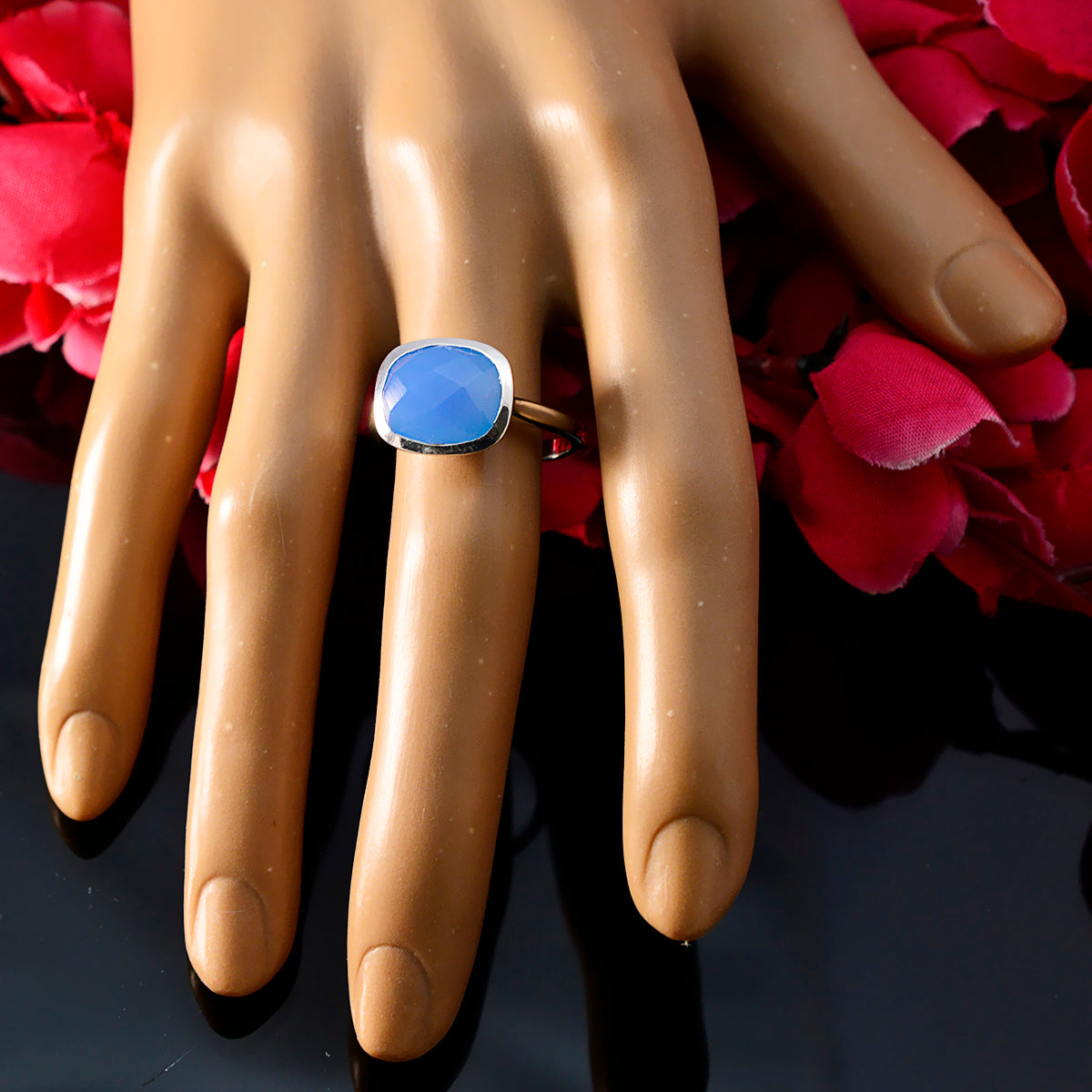 Blue Chalcedony Solitaire Moroccan 925 Silver Blue Gemstone Minimal Boho Ring Jewellery