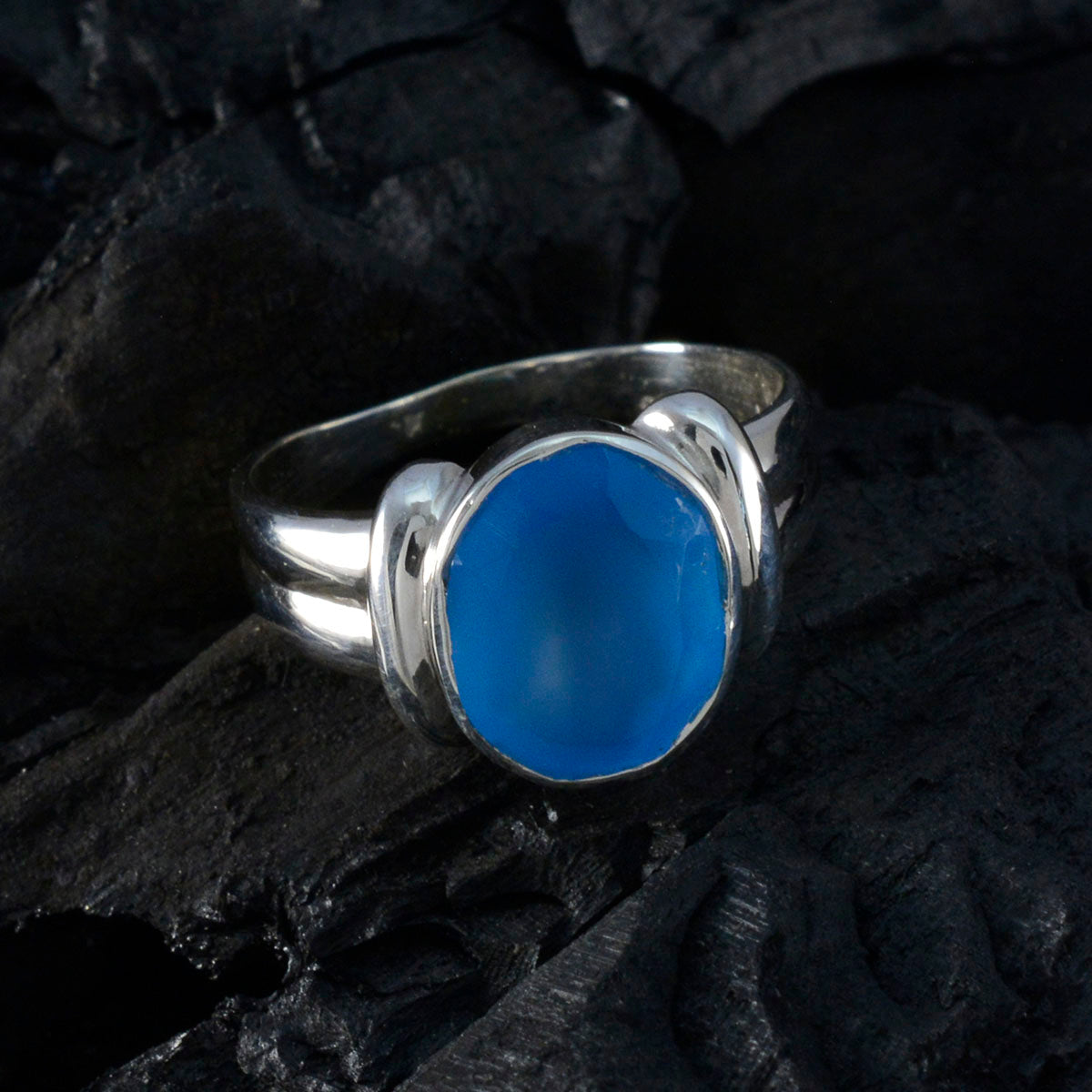 Blue Chalcedony Solitaire Egyptian Sterling Silver Blue Gems Tiny Artisan Ring Jewellery