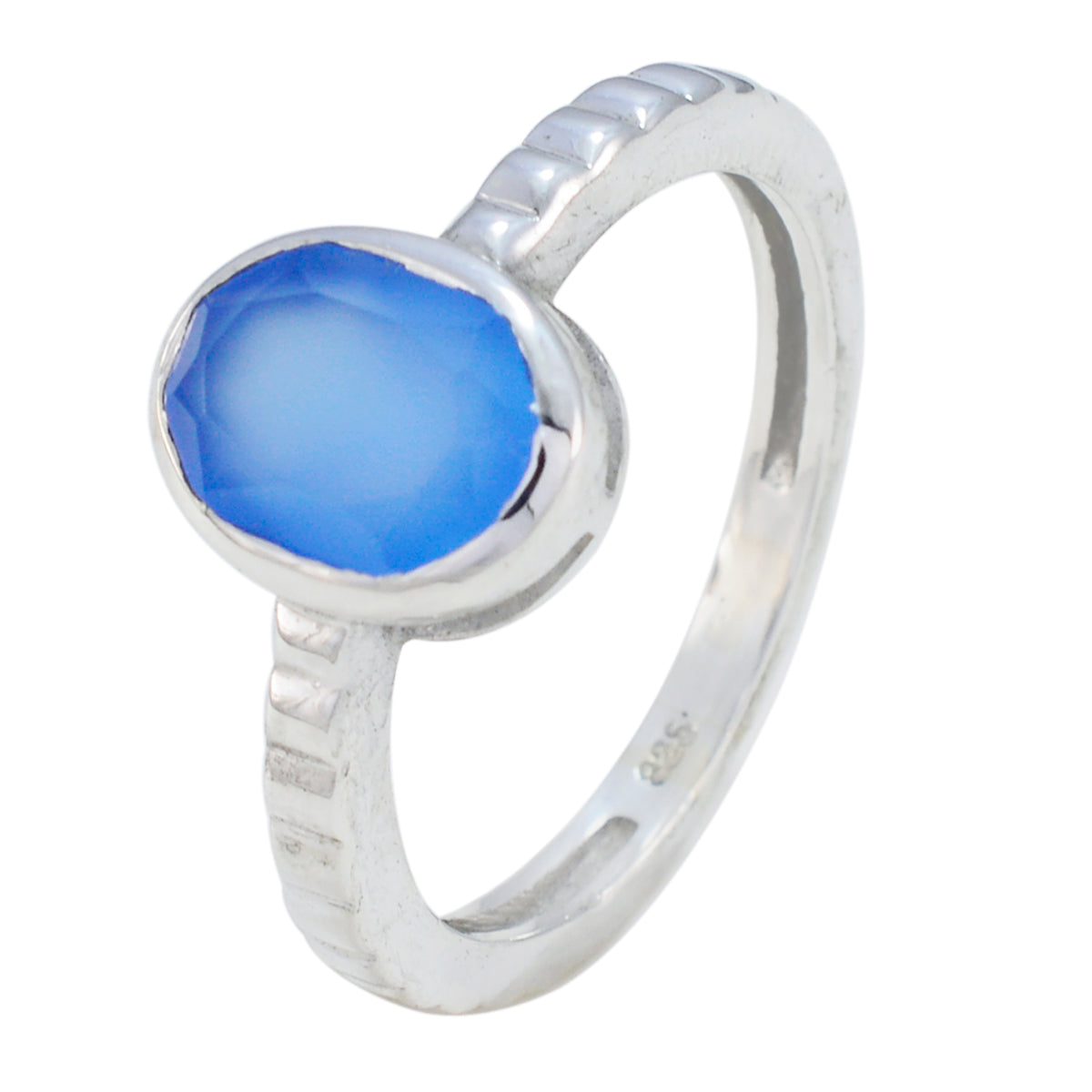 Bague artisanale légère en argent 925 russe avec solitaire en calcédoine bleue et pierres précieuses bleues Image secondaire du produit