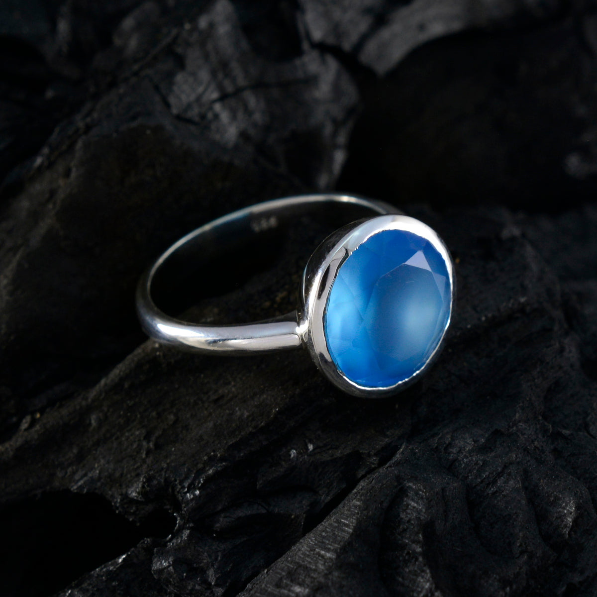 Blue Chalcedony Solitaire Russian 925 Sterling Silver Blue Gems Tiny Luxurious Ring Jewelry