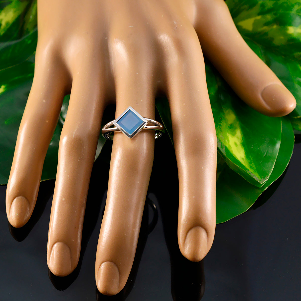 Blue Chalcedony Solitaire Japanese 925 Sterling Silver Blue Gemstones Dainty Feminine Ring Jewellery