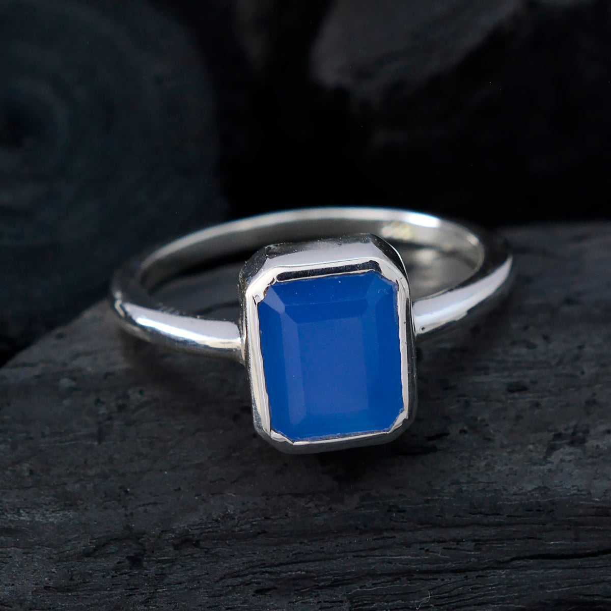 Blue Chalcedony Solitaire American 925 Sterling Silver Blue Gems Whisper thin Sophisticated Ring Jewelry
