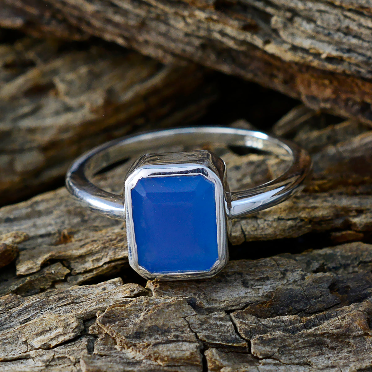 Blue Chalcedony Solitaire American 925 Sterling Silver Blue Gems Whisper thin Sophisticated Ring Jewelry