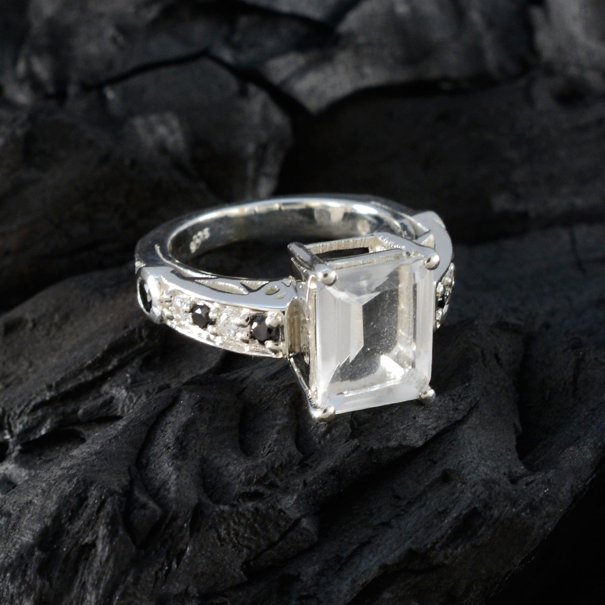 Black Onyx Halo Indian 92.5 Silver Black Gemstones Classic Sophisticated Ring Jewellery