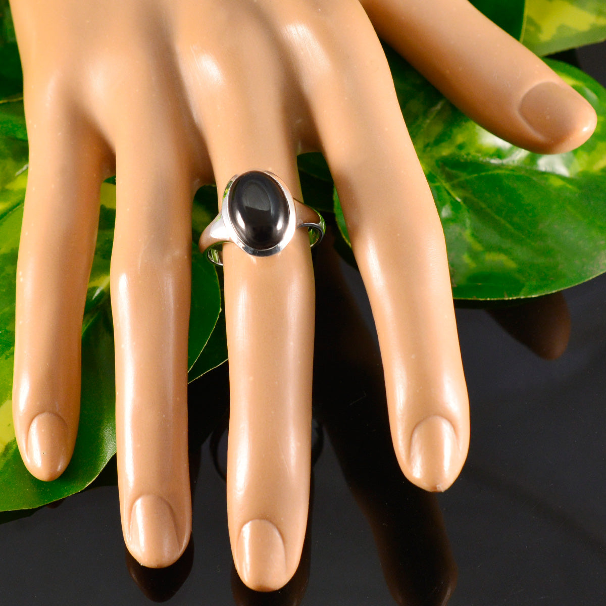 Black Onyx Solitaire French 925 Silver Black Gemstones Minimal Trendy Ring Jewellery