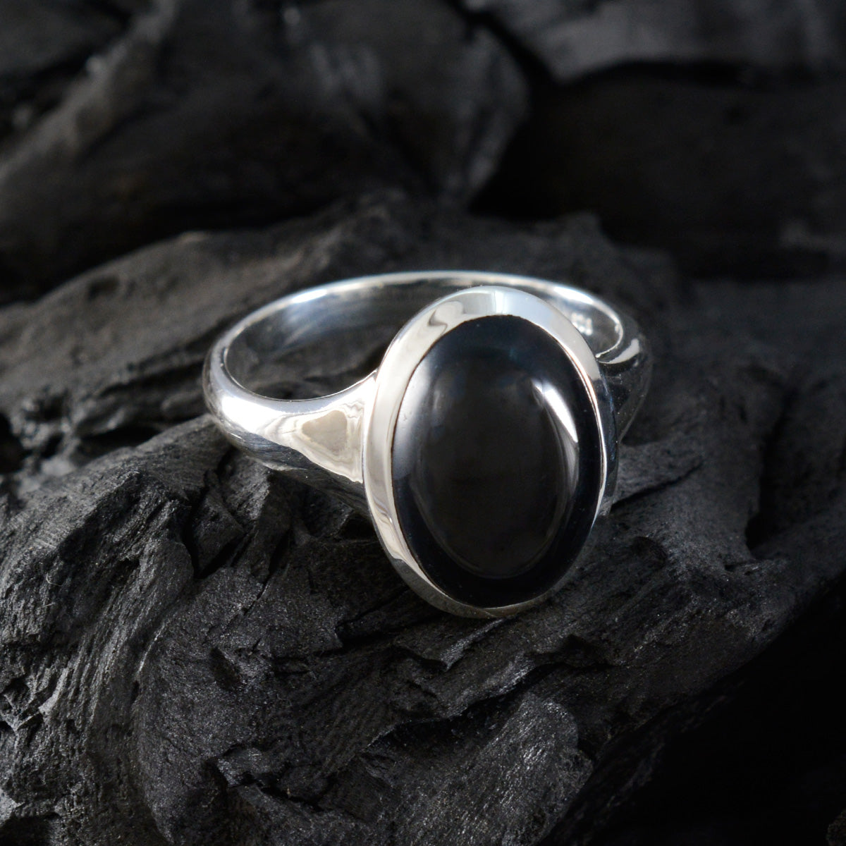 Black Onyx Solitaire French 925 Silver Black Gemstones Minimal Trendy Ring Jewellery