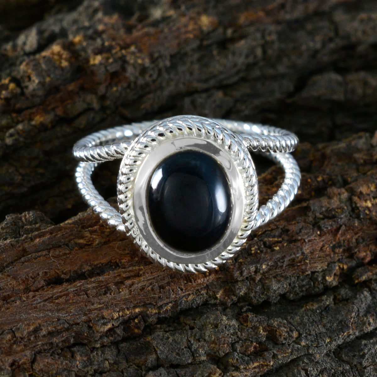 Black Onyx Solitaire Latin American 92.5 Silver Black Gemstone Classic Rope Wire Ring Jewelry