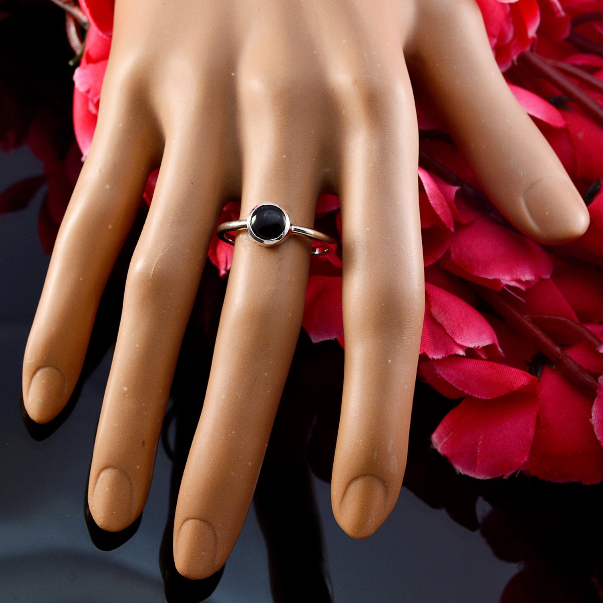 Black Onyx Solitaire Japanese 925 Silver Black Gemstone Dainty Feminine Ring Jewelry