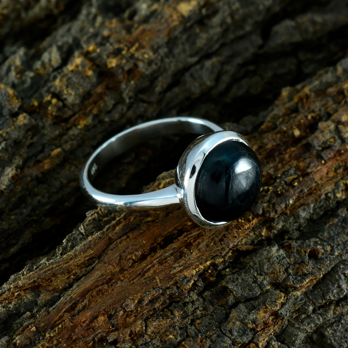 Black Onyx Solitaire Moroccan Silver Black Gemstone Tiny Glamorous Ring Jewellery